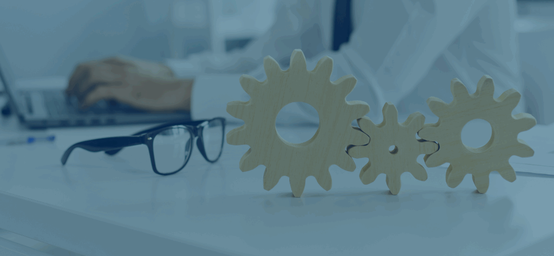 ¿Cómo estructurar una estrategia de pruebas efectiva para múltiples plataformas y dispositivos?